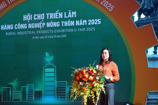Hội chợ công nghiệp nông thôn 2025: Lần đầu tiên ứng dụng Hologram 3D tại Hà Nội