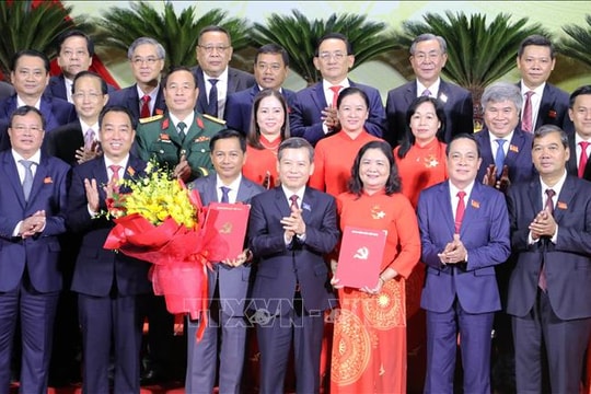 Vĩnh Long xác định 'bốn trụ cột' để phát triển nhanh và bền vững