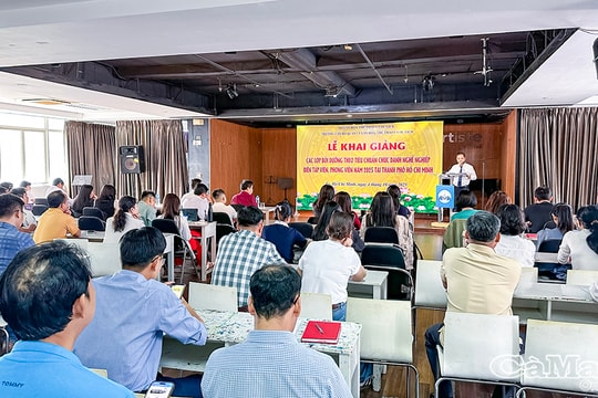 Hơn 80 phóng viên, biên tập viên tham gia lớp bồi dưỡng theo tiêu chuẩn chức danh nghề nghiệp