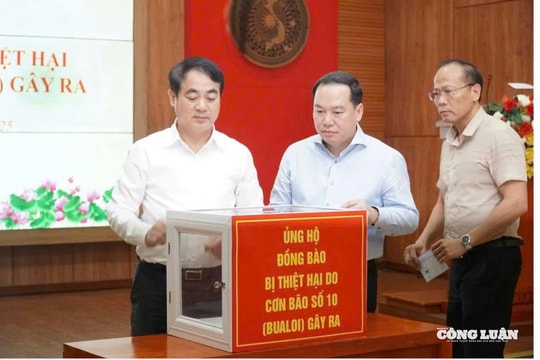 Khánh Hòa ủng hộ đồng bào bị ảnh hưởng cơn bão số 10 hơn 2 tỷ đồng