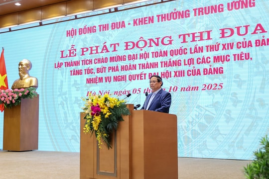 Phát huy tinh thần 'muôn người như một', đồng lòng lập thành tích chào mừng Đại hội XIV của Đảng