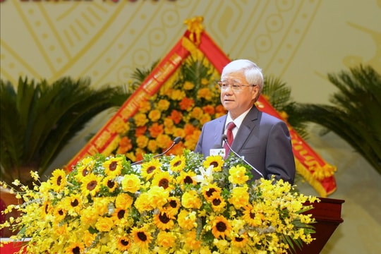 Phát huy truyền thống cách mạng, xây dựng Quảng Trị phát triển nhanh và bền vững