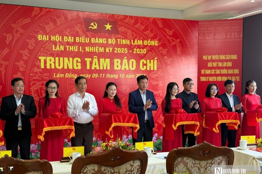 Lâm Đồng khai trương Trung tâm Báo chí phục vụ Đại hội Đảng bộ tỉnh lần thứ I