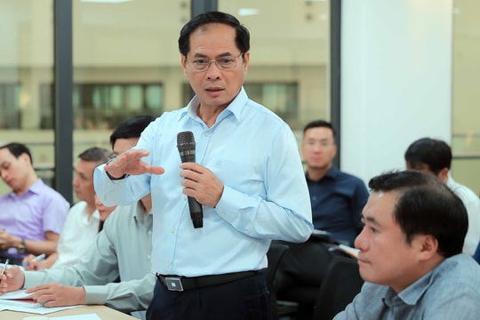 Hoàn thành thiết kế gian hàng tiêu chuẩn tại Hội chợ Mùa thu 2025 trước ngày 13/10