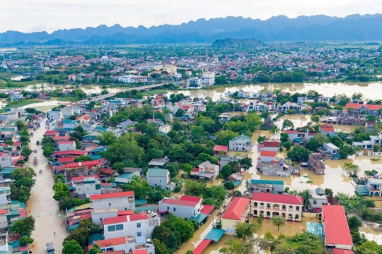 Ninh Bình: Tập trung thực hiện công tác phòng, chống lũ, lụt, sạt lở đất và đảm bảo an toàn đê điều
