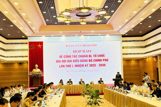 Đại hội đại biểu Đảng bộ Chính phủ lần thứ I: Đoàn kết kỷ cương - Dân chủ đổi mới - Đột phá phát triển - Gần dân, sát dân