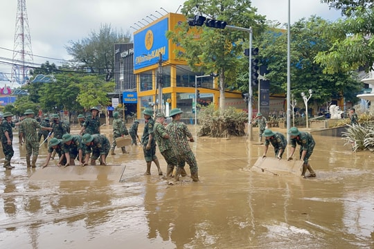 Ngập lụt lịch sử ở Cao Bằng vượt mốc năm 1986, tỉnh đề nghị hỗ trợ gạo khẩn cấp