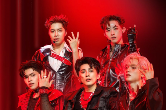 Cộng đồng mạng xôn xao danh sách 5 'Anh trai' bị loại ở live stage 2