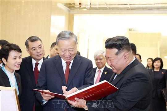 Tổng Bí thư Tô Lâm hội đàm với Tổng Bí thư, Chủ tịch Quốc vụ CHDCND Triều Tiên Kim Jong Un