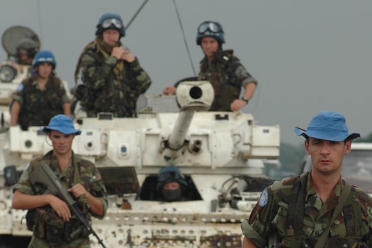 Liên hợp quốc cắt giảm 1/4 lực lượng gìn giữ hòa bình do thiếu kinh phí