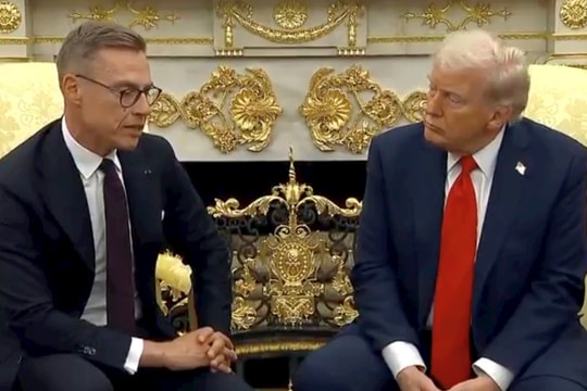 Mỹ đạt thỏa thuận mua 11 tàu phá băng của Phần Lan