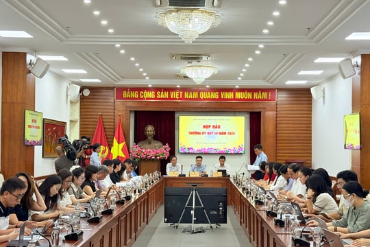 Phim ‘Tổng tài’ tràn lan mạng xã hội: Cục Phát thanh, Truyền hình và Thông tin điện tử nói gì?