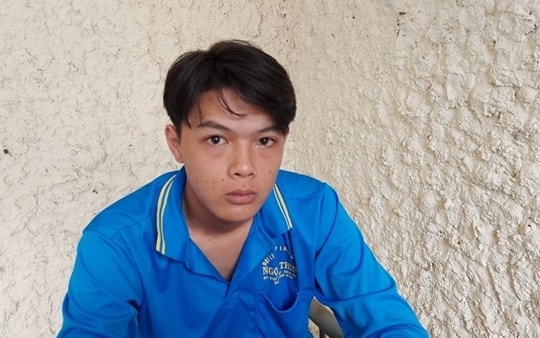 Nhờ rút 63 triệu tiền mặt, chuyển khoản trả 63 nghìn rồi bỏ chạy