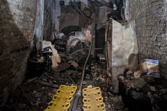 Hà Nội: Nguyên nhân ban đầu vụ cháy khiến 5 người tử vong được xác định do xe máy bốc cháy tại tầng trệt