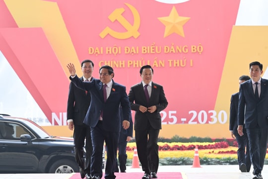 Thủ tướng Phạm Minh Chính chủ trì phiên trù bị Đại hội Đảng bộ Chính phủ lần thứ I