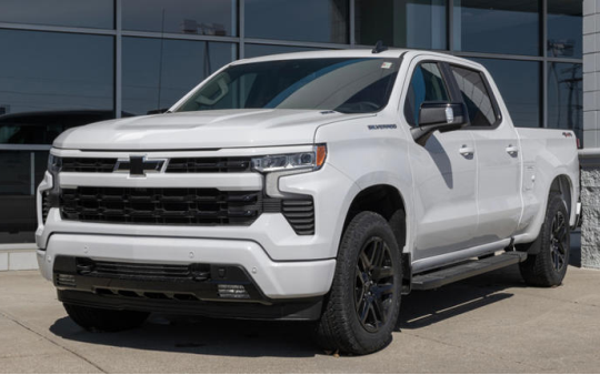 Đổ nhiên liệu máy bay vào xe diesel, hậu quả ra sao?