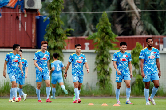 Hoàng Đức tự tin tuyển Việt Nam sẽ cải thiện sức mạnh ở trận tái đấu với Nepal