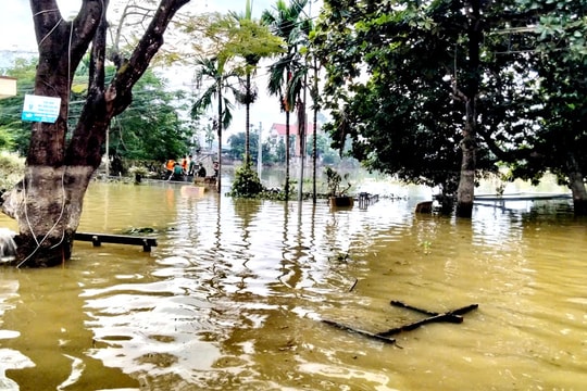 Bắc Ninh: Gần 6.100 hộ dân vẫn bị ngập cục bộ sau mưa lớn