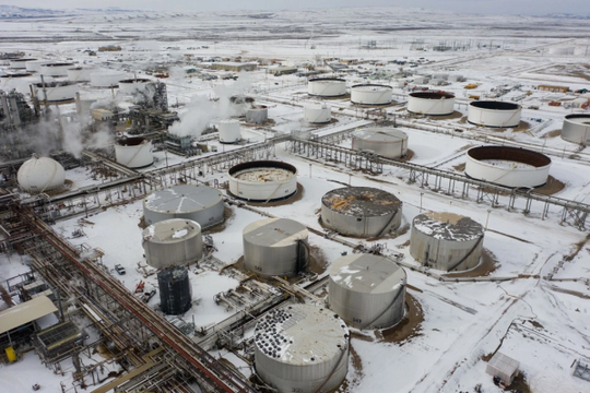 Nga bơm hàng trăm tỷ USD cứu ngành lọc dầu sau đòn tấn công từ Ukraine