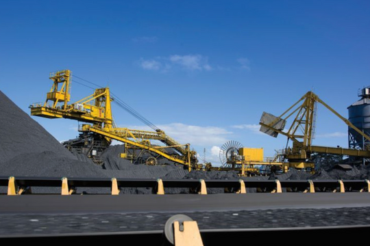 Tháng 10, TKV phấn đấu sản xuất 3,1 triệu tấn than đạt doanh thu 16.000 tỷ đồng