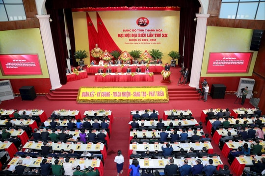 Khai mạc trọng thể Đại hội Đảng bộ tỉnh Thanh Hóa lần thứ XX: Khơi dậy khát vọng phát triển