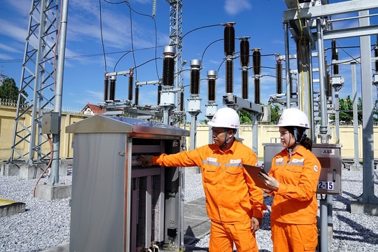 Vững vàng vượt khó, EVNNPC hoàn thành toàn diện các chỉ tiêu 9 tháng đầu năm 2025