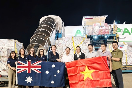 Bắc Ninh tiếp nhận lô hàng viện trợ khẩn cấp cho người dân vùng lũ từ Chính phủ Australia
