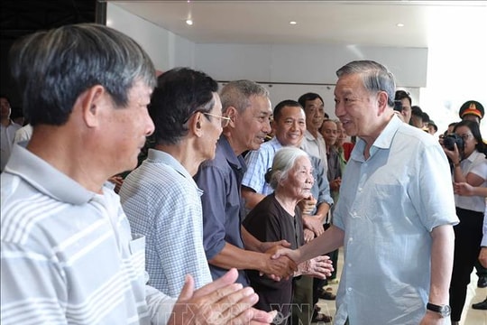 Tổng Bí thư Tô Lâm thăm nhân dân tỉnh Thái Nguyên bị thiệt hại do mưa lũ gây ra