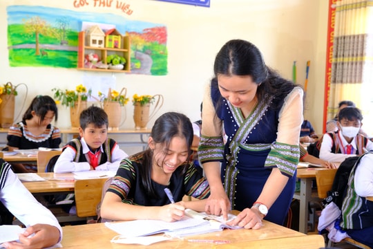 Phấn đấu 100% trẻ em Tây Nguyên đến trường, 100% giáo viên đạt chuẩn trình độ đào tạo