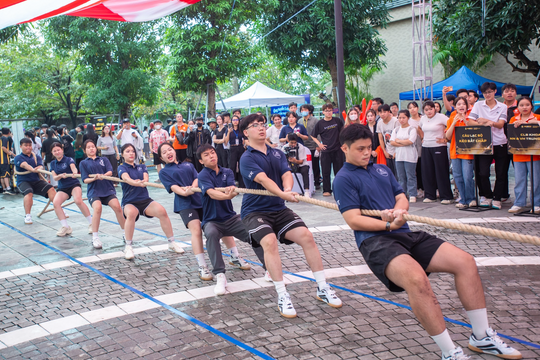 Sôi động Giải Vô địch kéo co thanh niên Cúp Rockstar 2025