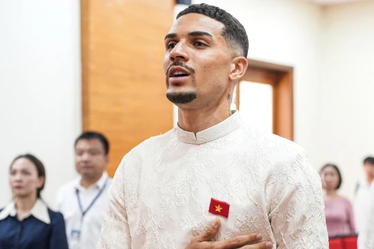 Điểm tin thể thao 17/10: Đỗ Hoàng Hên nhận quyết định nhập tịch, sếp lớn LĐBĐ Malaysia bị đình chỉ