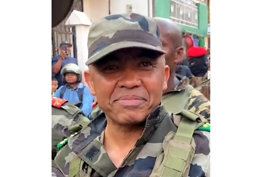 Lãnh đạo đảo chính tuyên thệ nhậm chức Tổng thống Madagascar