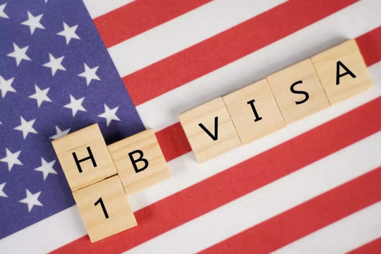 Phòng thương mại Mỹ kiện chính quyền Trump vì phí visa H-1B 100.000 USD