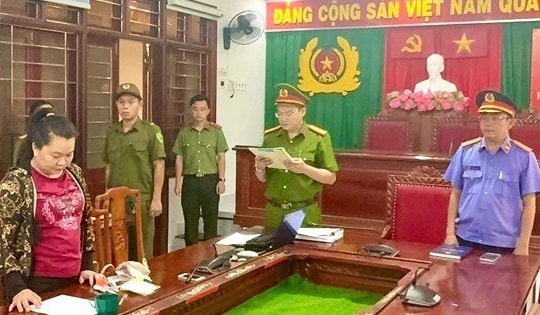 Lừa 'chạy án' với giá 2,5 tỷ đồng, người phụ nữ dùng tiền để trả nợ, tiêu xài