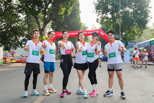 Sôi động Giải chạy 'Phụ nữ chạy hưởng ứng Vì môi trường không khói thuốc'