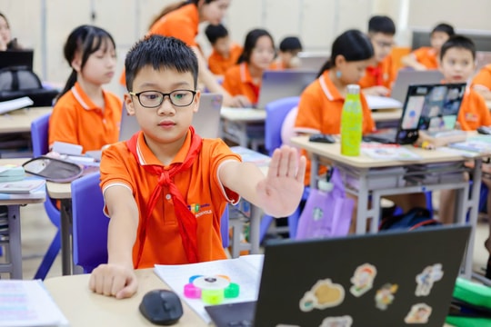 AI gõ cửa lớp 1: Cơn sóng công nghệ hay phép thử của giáo dục Việt Nam?