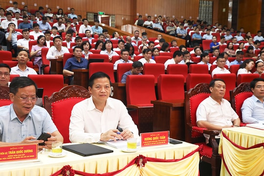 Bắc Ninh thông tin chuyên đề cho hơn 600 lãnh đạo chủ chốt