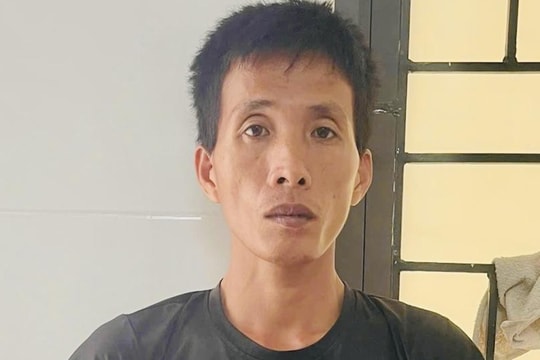 Bắt khẩn cấp cha dượng bạo hành con riêng ở Hà Tĩnh