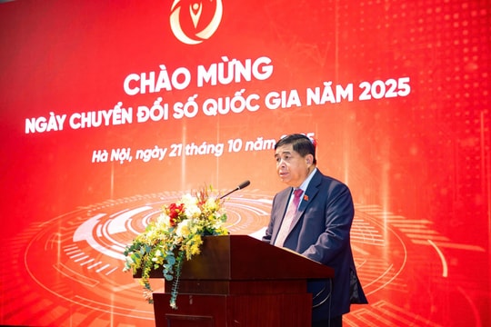 Mỗi cán bộ, công chức, người dân phải tích cực sáng tạo giá trị trên không gian số