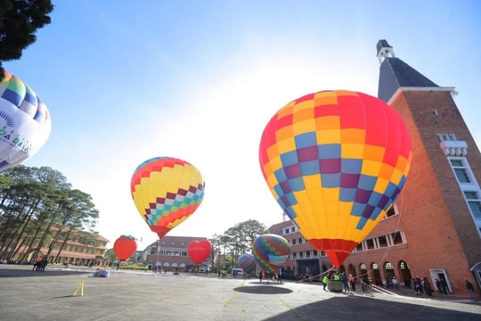 Lâm Đồng tổ chức Lễ hội Khinh khí cầu quy mô lớn tại Đà Lạt
