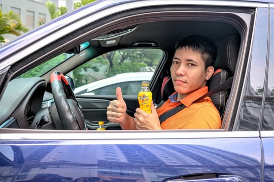 Cabin không ngủ: Câu chuyện về người tài xế bền đam mê giữa đêm dài