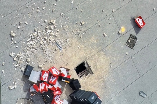 Băng cướp đột nhập trung tâm thương mại Mỹ, lấy trộm 500 đôi giày