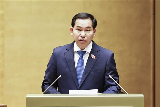 Quốc hội bầu Tổng thư ký và hai Chủ nhiệm Ủy ban