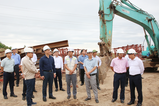 Chủ tịch tỉnh Bắc Ninh phê bình lãnh đạo 2 đơn vị do chậm giải phóng mặt bằng, làm chậm tiến độ thực hiện dự án