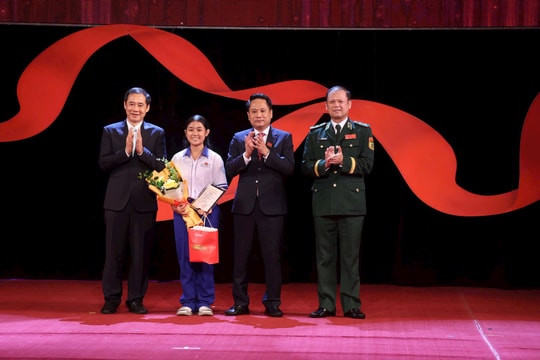 Lan tỏa tinh thần yêu nước và khát vọng cống hiến qua cuộc thi 'Viết tiếp câu chuyện tự hào'