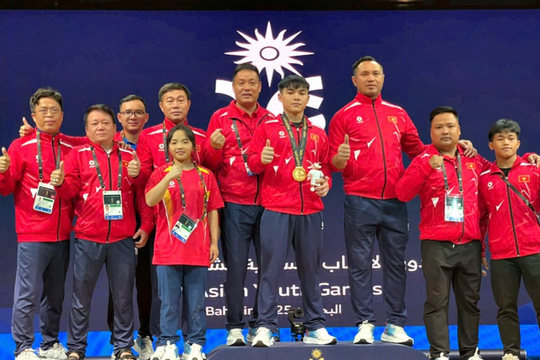 Đô cử Nguyễn Thành Duy giành HCV tại ASIAD trẻ 2025