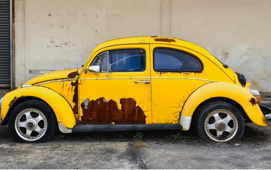 Chuyện gì xảy ra khi ô tô bị bỏ không hàng chục năm?