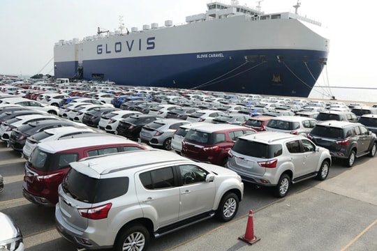 Việt Nam chi hơn 1,1 tỷ USD nhập khẩu ô tô từ Trung Quốc