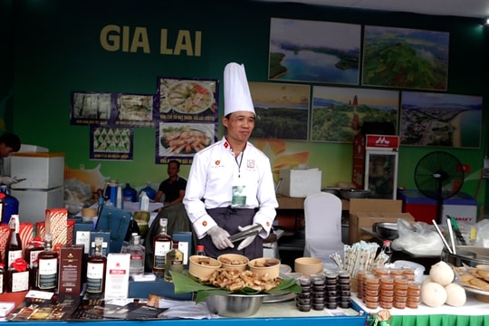 Hội chợ Mùa Thu – Nơi ẩm thực kể chuyện văn hóa Việt