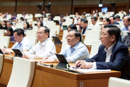 Hôm nay, Quốc hội thảo luận ở Tổ về dự án Luật An ninh mạng